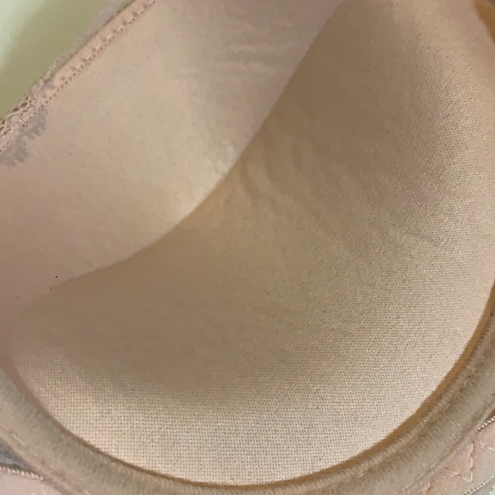 Used bra - Picture 7 of 7